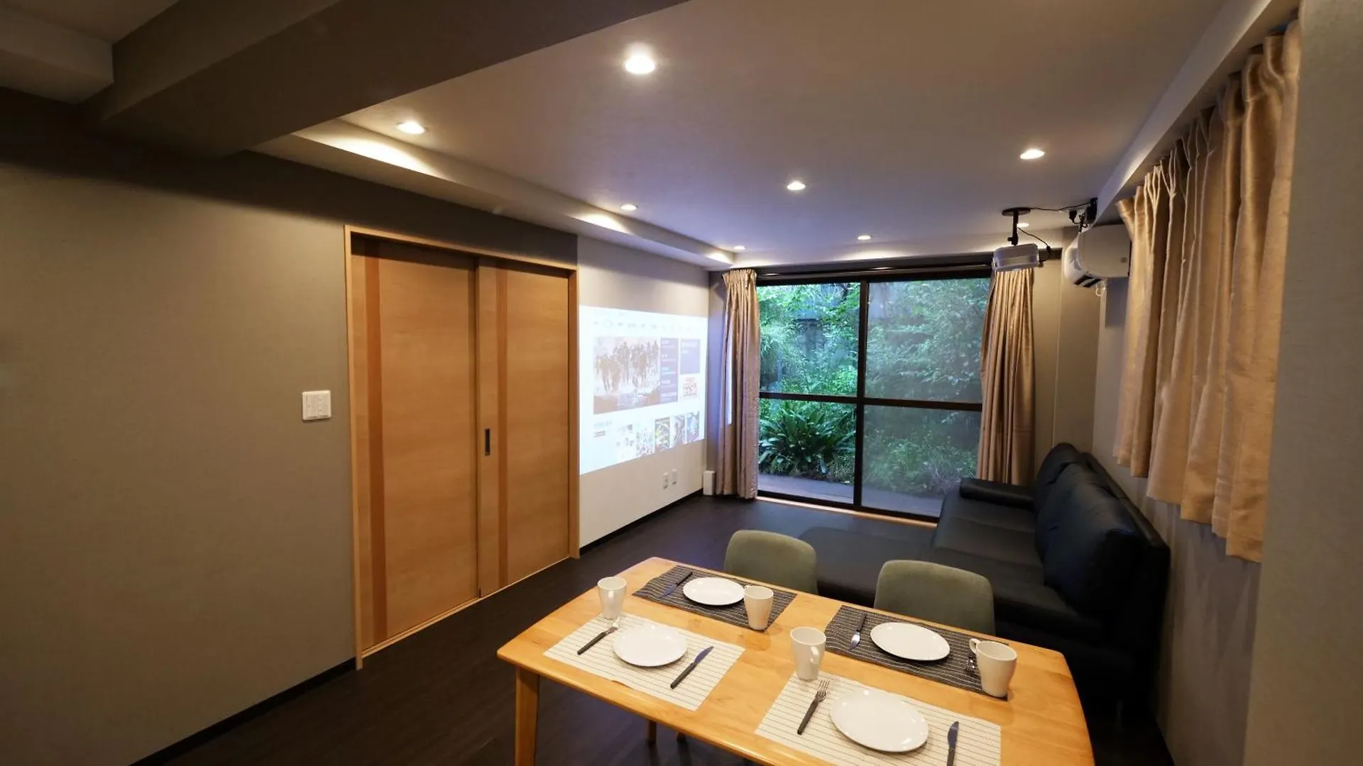 7Ppl Shinjuku Gyoen丶 National Garden丶 Kabukicho丶 Shinjuku Station丶 Golden Gai丶 Tokyo Metropolitan Government Building Yos4 Apartamento